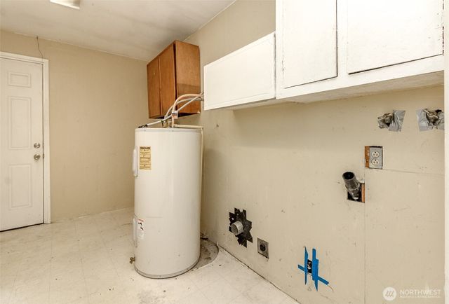 8317 S Sheridan Avenue, Tacoma, WA 98408