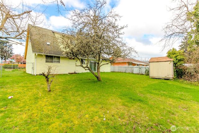 8317 S Sheridan Avenue, Tacoma, WA 98408