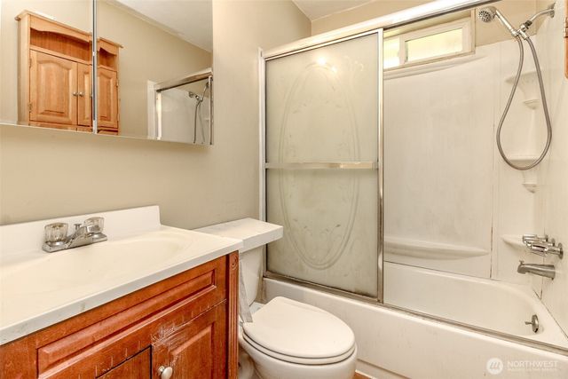 8317 S Sheridan Avenue, Tacoma, WA 98408