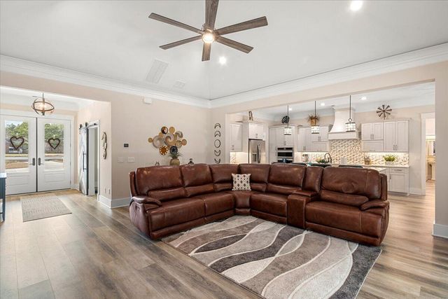 6589 N Highway 17, Awendaw, SC 29429