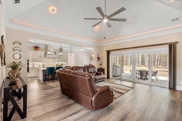 6589 N Highway 17, Awendaw, SC 29429
