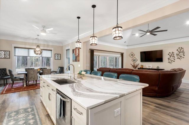 6589 N Highway 17, Awendaw, SC 29429