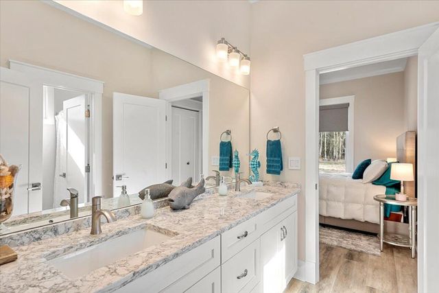 6589 N Highway 17, Awendaw, SC 29429