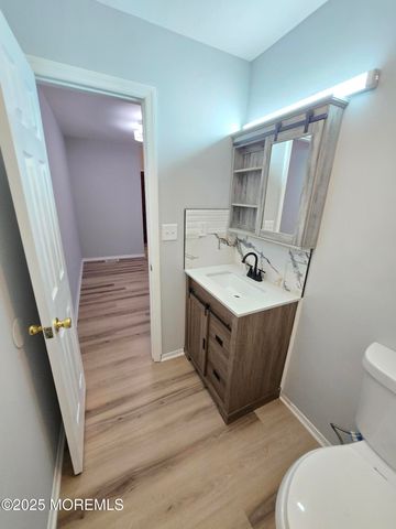 213 Main Street 7, Keansburg, NJ 07734