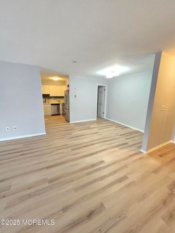 213 Main Street 7, Keansburg, NJ 07734