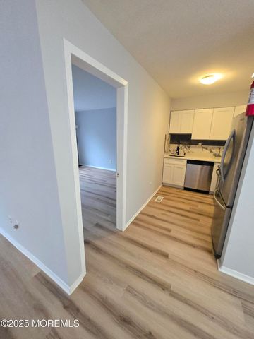 213 Main Street 7, Keansburg, NJ 07734