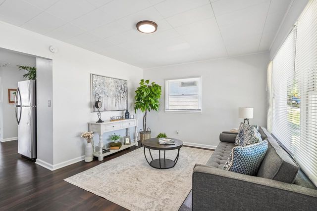 231 S 62nd STREET, Milwaukee, WI 53214