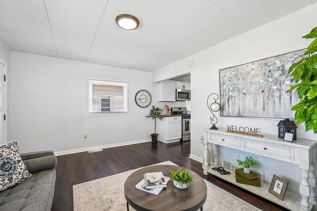 231 S 62nd STREET, Milwaukee, WI 53214
