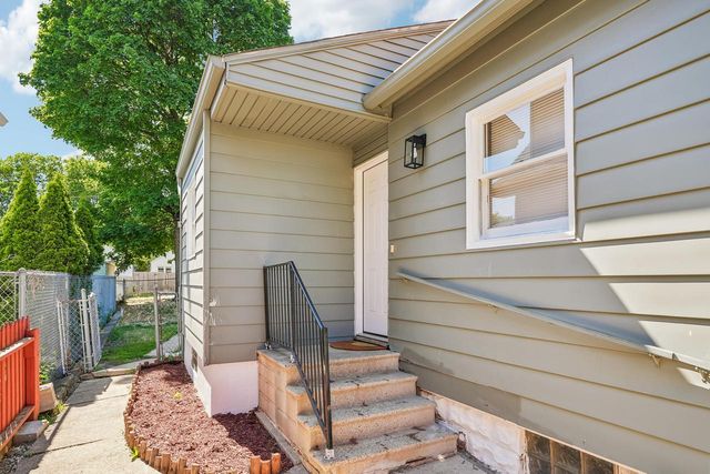 231 S 62nd STREET, Milwaukee, WI 53214