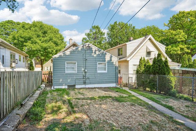 231 S 62nd STREET, Milwaukee, WI 53214