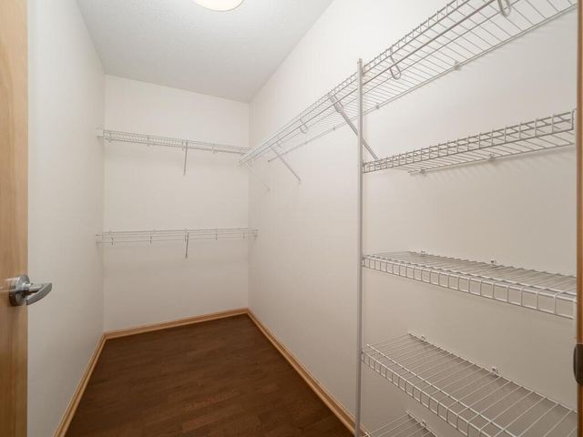 4730 Park Commons Drive 411, Saint Louis Park, MN 55416