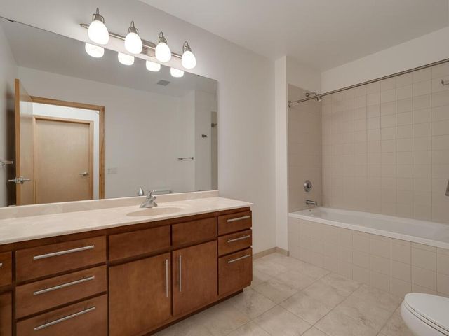 4730 Park Commons Drive 411, Saint Louis Park, MN 55416