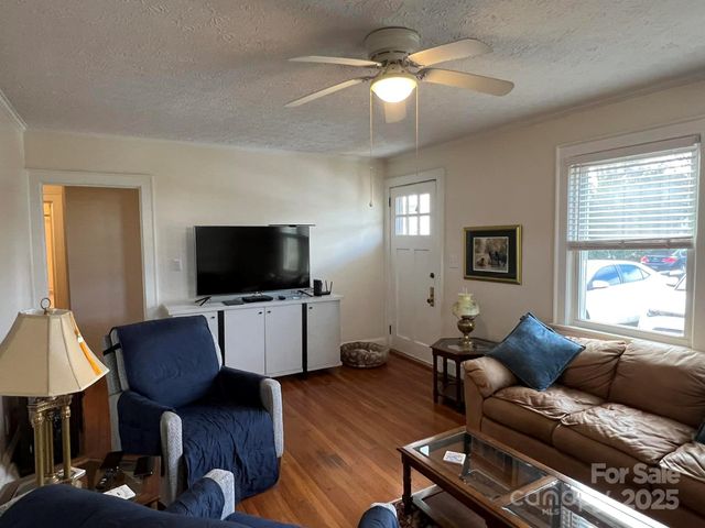 122 Murphy Court, Morganton, NC 28655