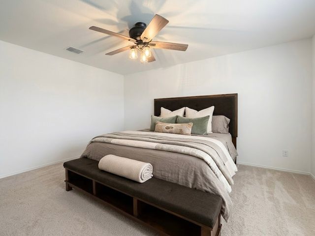 14033 Earlham Street, Pilot Point, TX 76258