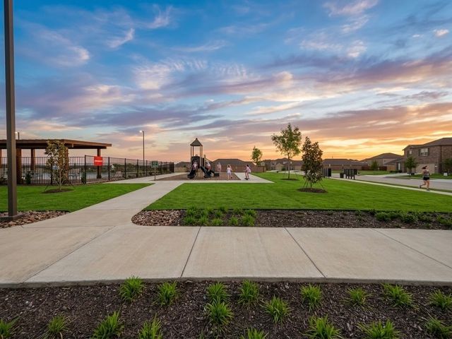 14033 Earlham Street, Pilot Point, TX 76258