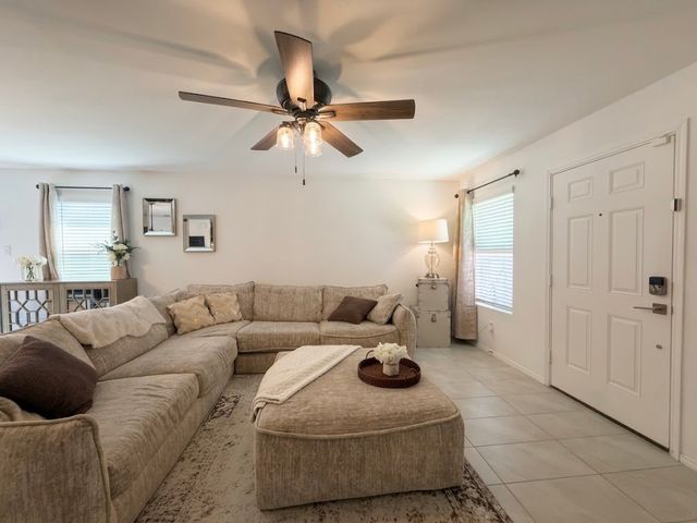 14033 Earlham Street, Pilot Point, TX 76258