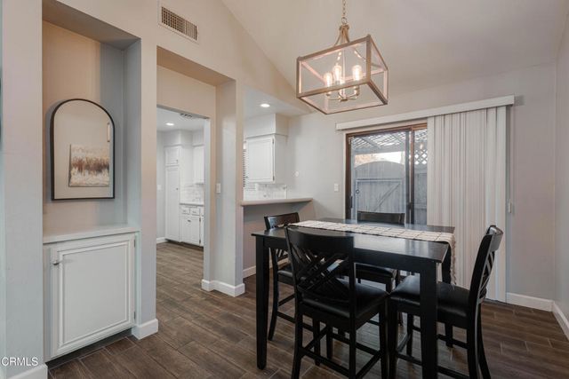 600 New Stine Road 8, Bakersfield, CA 93309