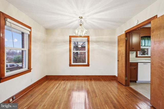 198 BURGESS ST, Orange, VA 22960