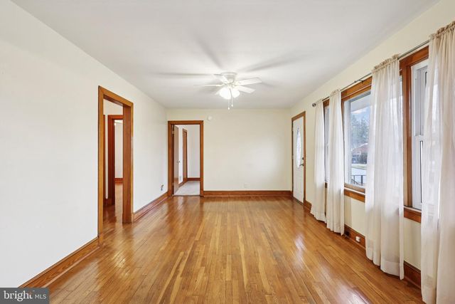 198 BURGESS ST, Orange, VA 22960