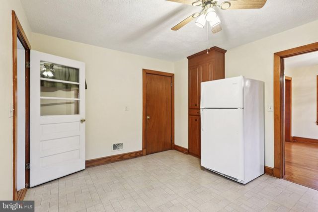 198 BURGESS ST, Orange, VA 22960