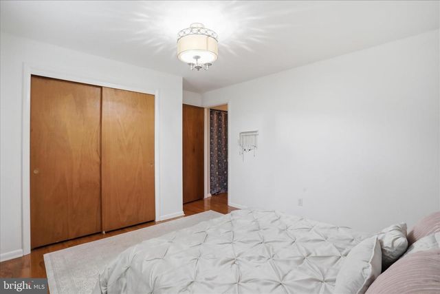 97 CLOHAN AVE, Martinsburg, WV 25404