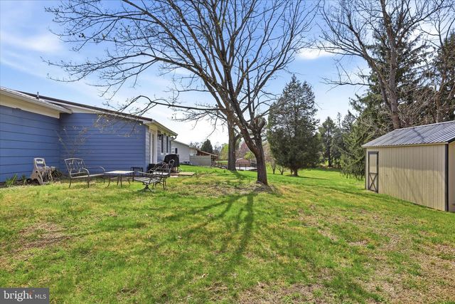 97 CLOHAN AVE, Martinsburg, WV 25404