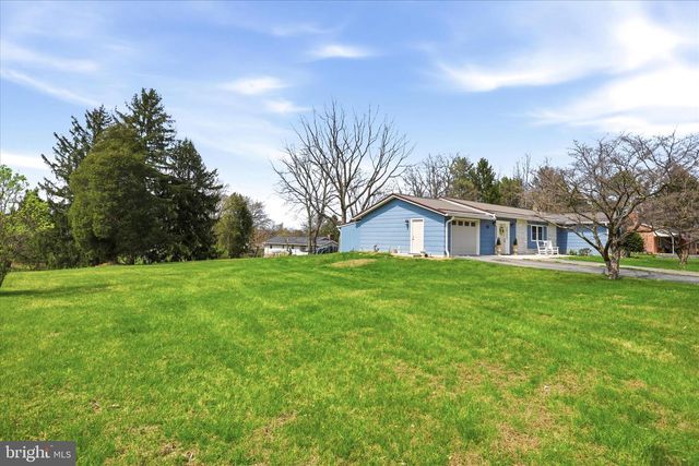 97 CLOHAN AVE, Martinsburg, WV 25404