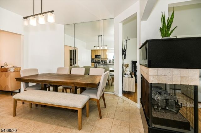 532 2nd St, Carlstadt Boro, NJ 07072