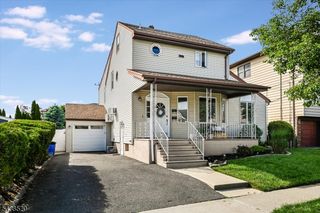 532 2nd St, Carlstadt Boro, NJ 07072