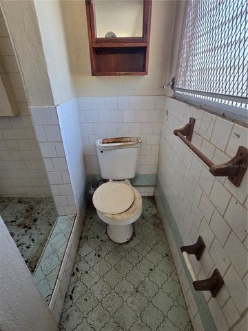 711 9TH STREET NW, Largo, FL 33770