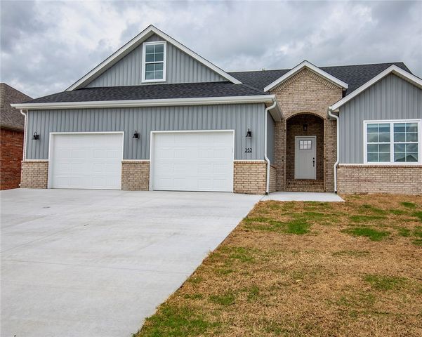 252 Nebo Street, Prairie Grove, AR 72753