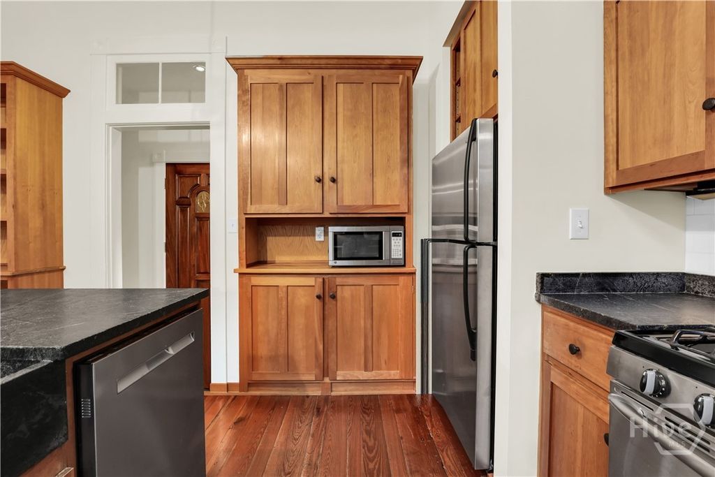 Image 23 of property listing at 217 E Bolton Street, Savannah, GA 31401