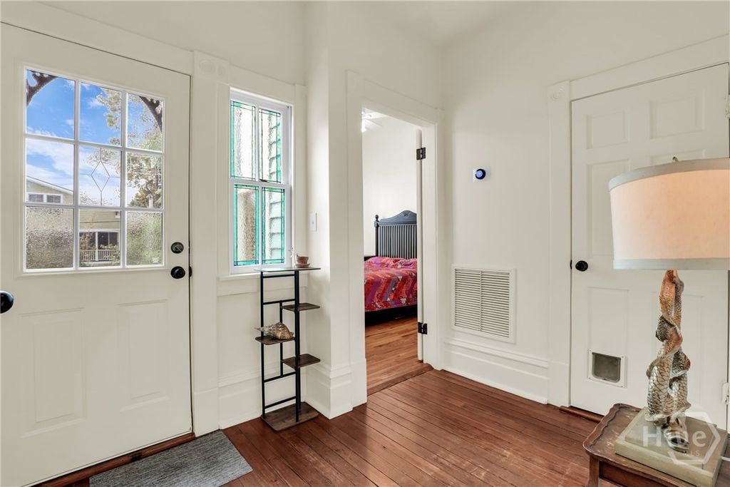 Image 33 of property listing at 217 E Bolton Street, Savannah, GA 31401