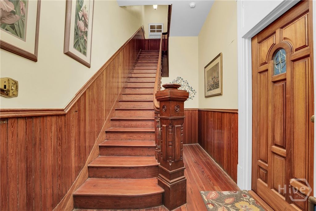 Image 4 of property listing at 217 E Bolton Street, Savannah, GA 31401
