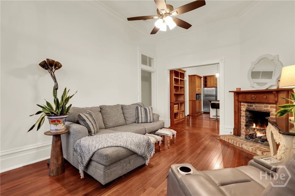 Image 7 of property listing at 217 E Bolton Street, Savannah, GA 31401