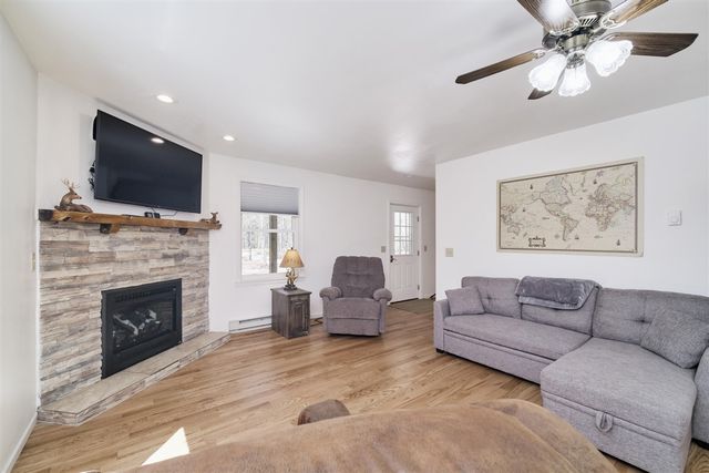 2073 Gunn Road, Manistee, MI 49660