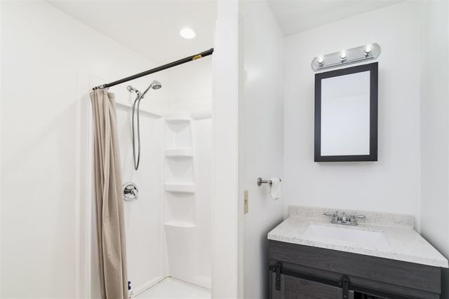 2073 Gunn Road, Manistee, MI 49660