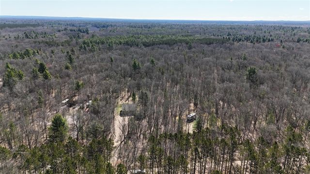 2073 Gunn Road, Manistee, MI 49660