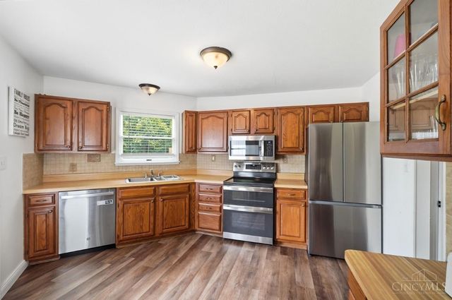 512 Lorelei Drive, Perry Twp, OH 45118