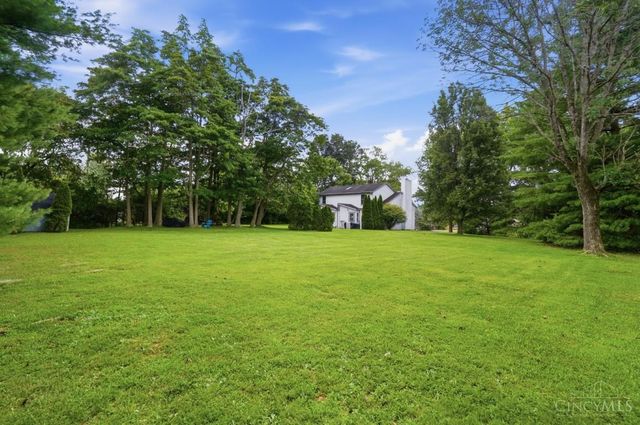 512 Lorelei Drive, Perry Twp, OH 45118
