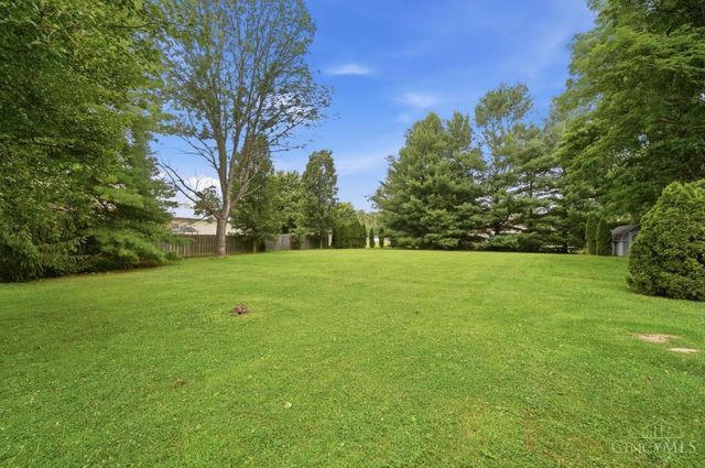 512 Lorelei Drive, Perry Twp, OH 45118