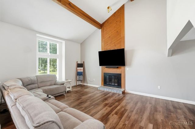 512 Lorelei Drive, Perry Twp, OH 45118