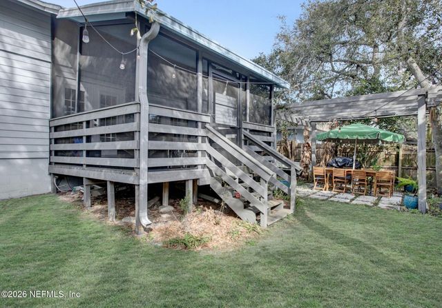 1091 13TH Street N, Jacksonville Beach, FL 32250