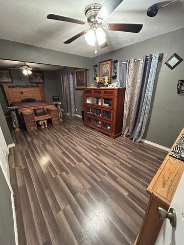 1202 N Gillis, Fort Stockton, TX 79735