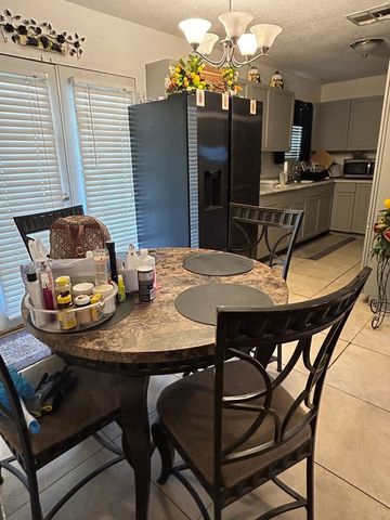 1202 N Gillis, Fort Stockton, TX 79735