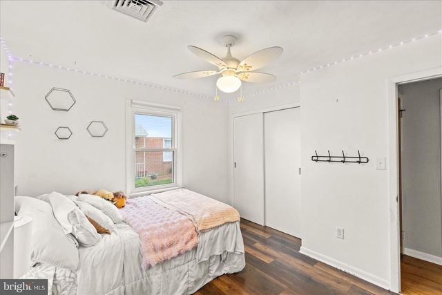 3966 BAHN AVE, York, PA 17408