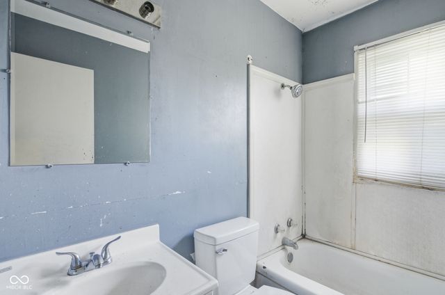 7752 Wysong Drive, Indianapolis, IN 46219