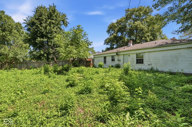 7752 Wysong Drive, Indianapolis, IN 46219