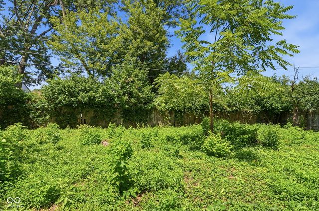 7752 Wysong Drive, Indianapolis, IN 46219