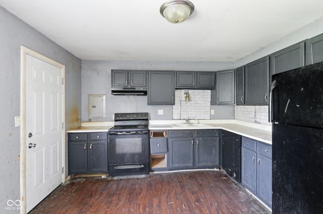 7752 Wysong Drive, Indianapolis, IN 46219